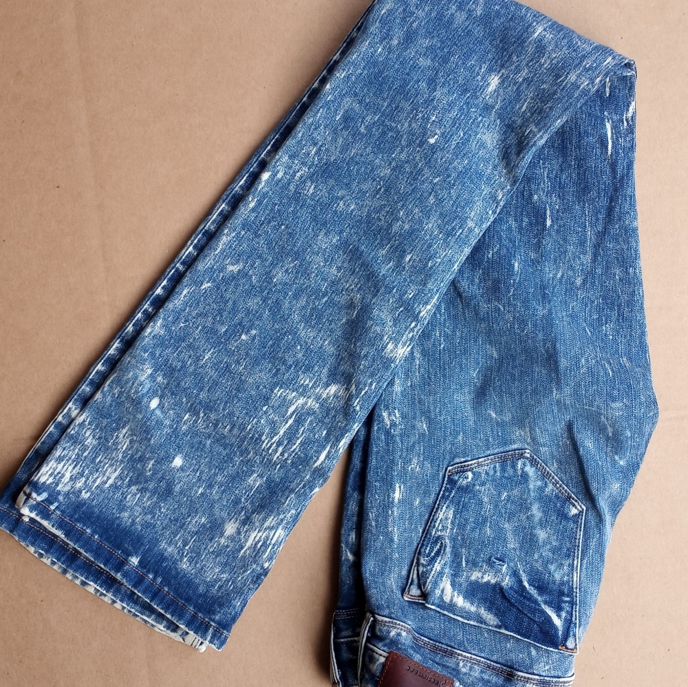 sold design LAD. JEANS